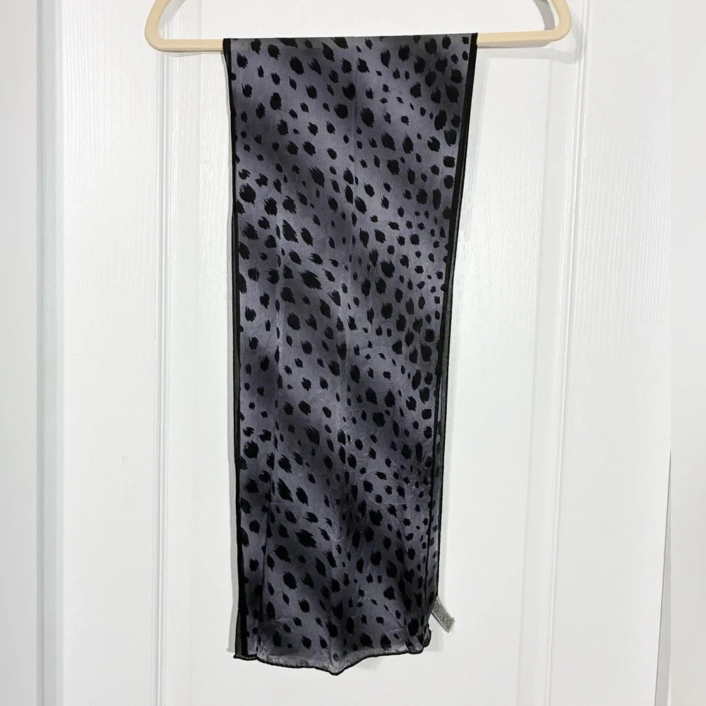 Vintage SILK Elaine Gold x Collection XIIX Leopard Print Rectangular Scarf 52x10